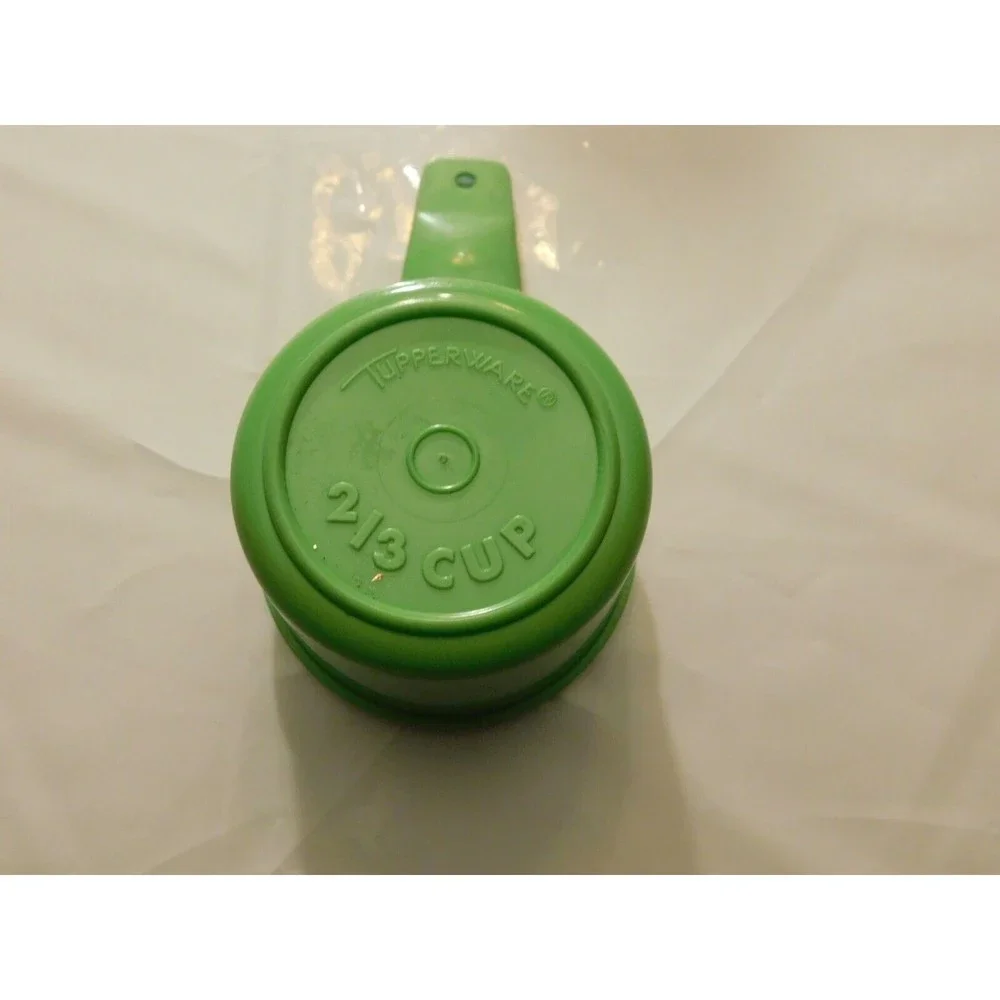 Tupperware Replacement 2/3 Cup Measuring Cup Sheer Lime Green Vintage